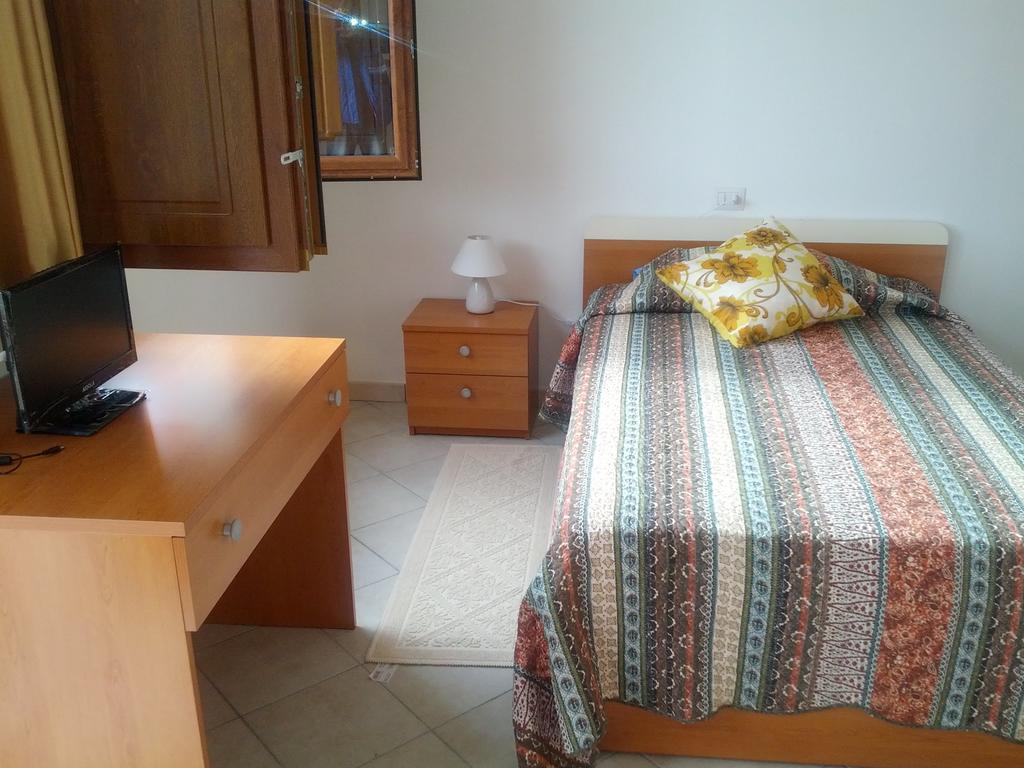 Agriturismo Santa Barbara سارّوتش المظهر الخارجي الصورة